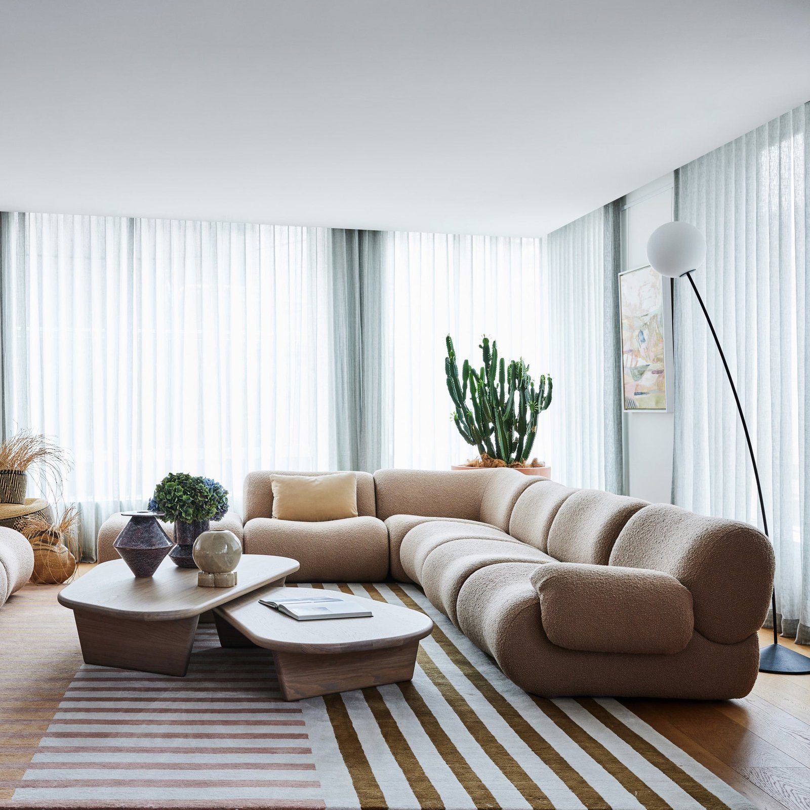 Jardan_Lemmy_Sofa_Hero_01_2000x